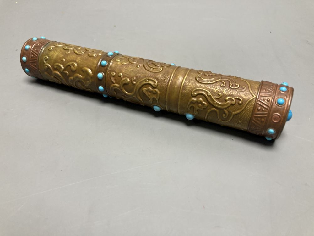 A Chinese scroll holder and a papier mache pen box, 22cm